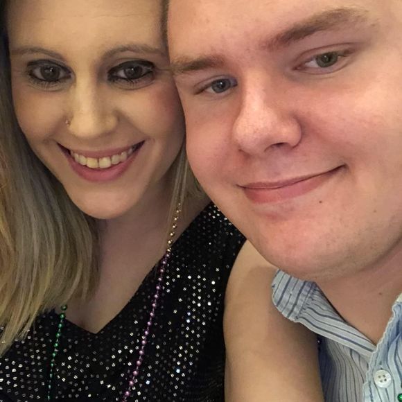 Meet your Posher, Danielle - Picture 1 of 1